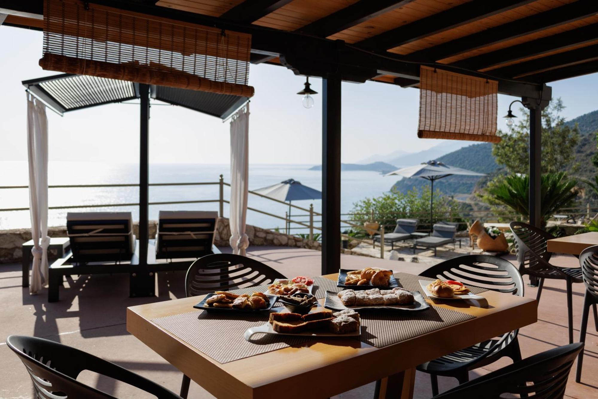 Blue Horizon Suites Parálion Ástros Kültér fotó