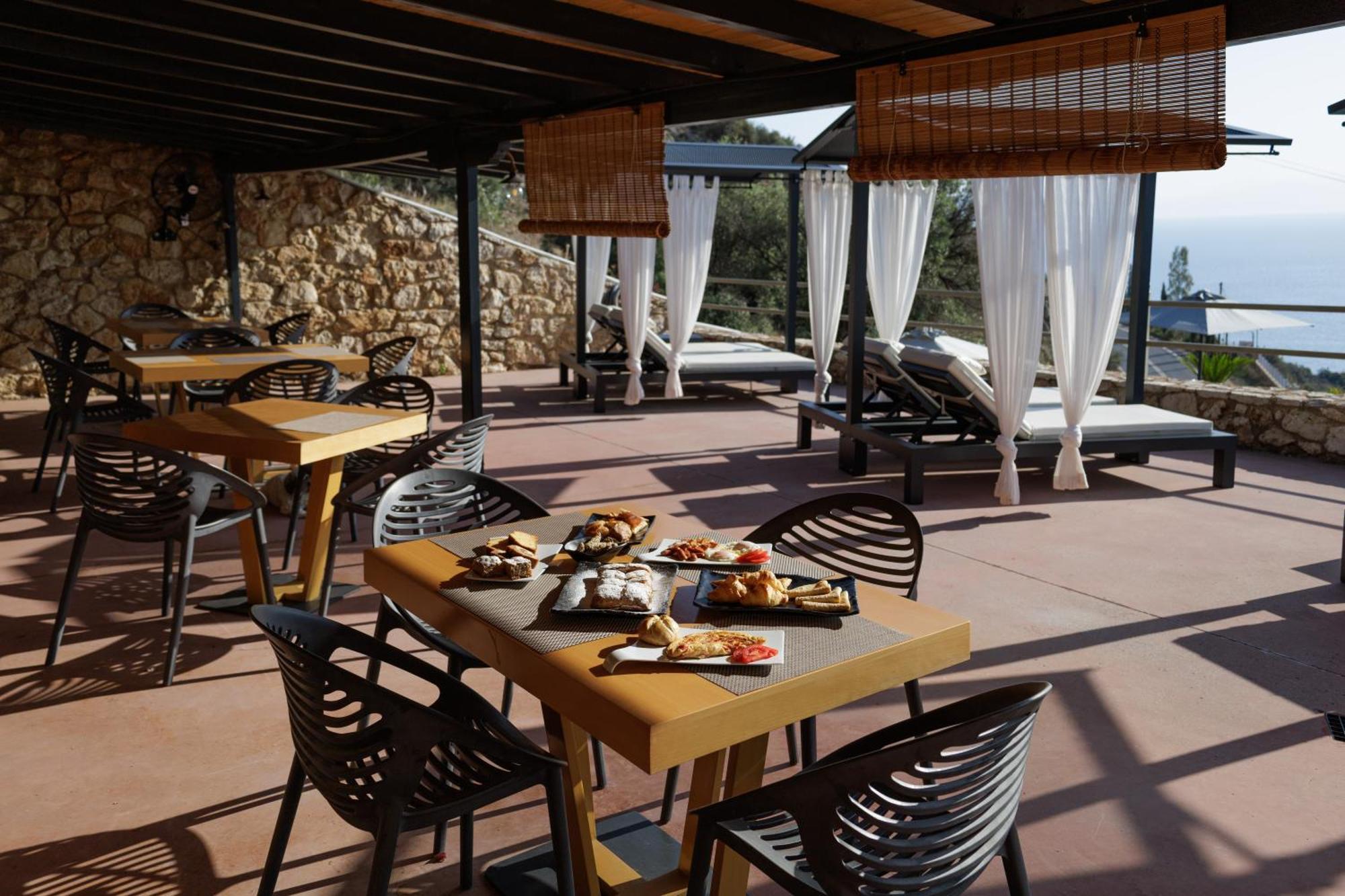 Blue Horizon Suites Parálion Ástros Kültér fotó