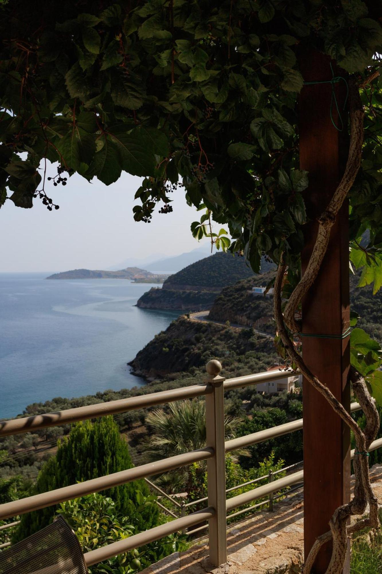 Blue Horizon Suites Parálion Ástros Kültér fotó