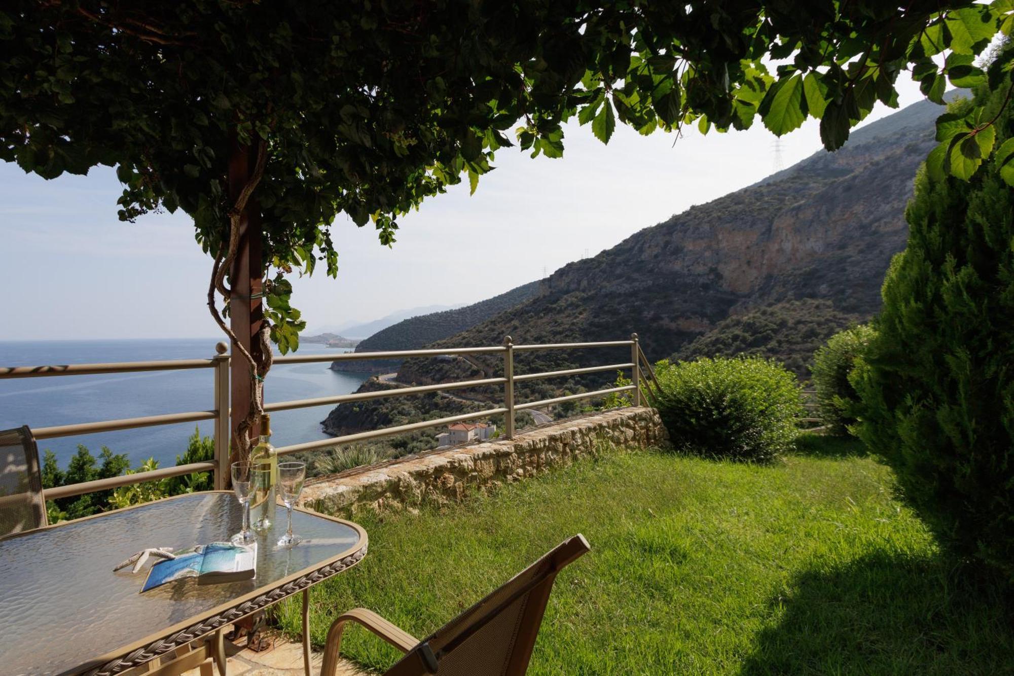 Blue Horizon Suites Parálion Ástros Kültér fotó