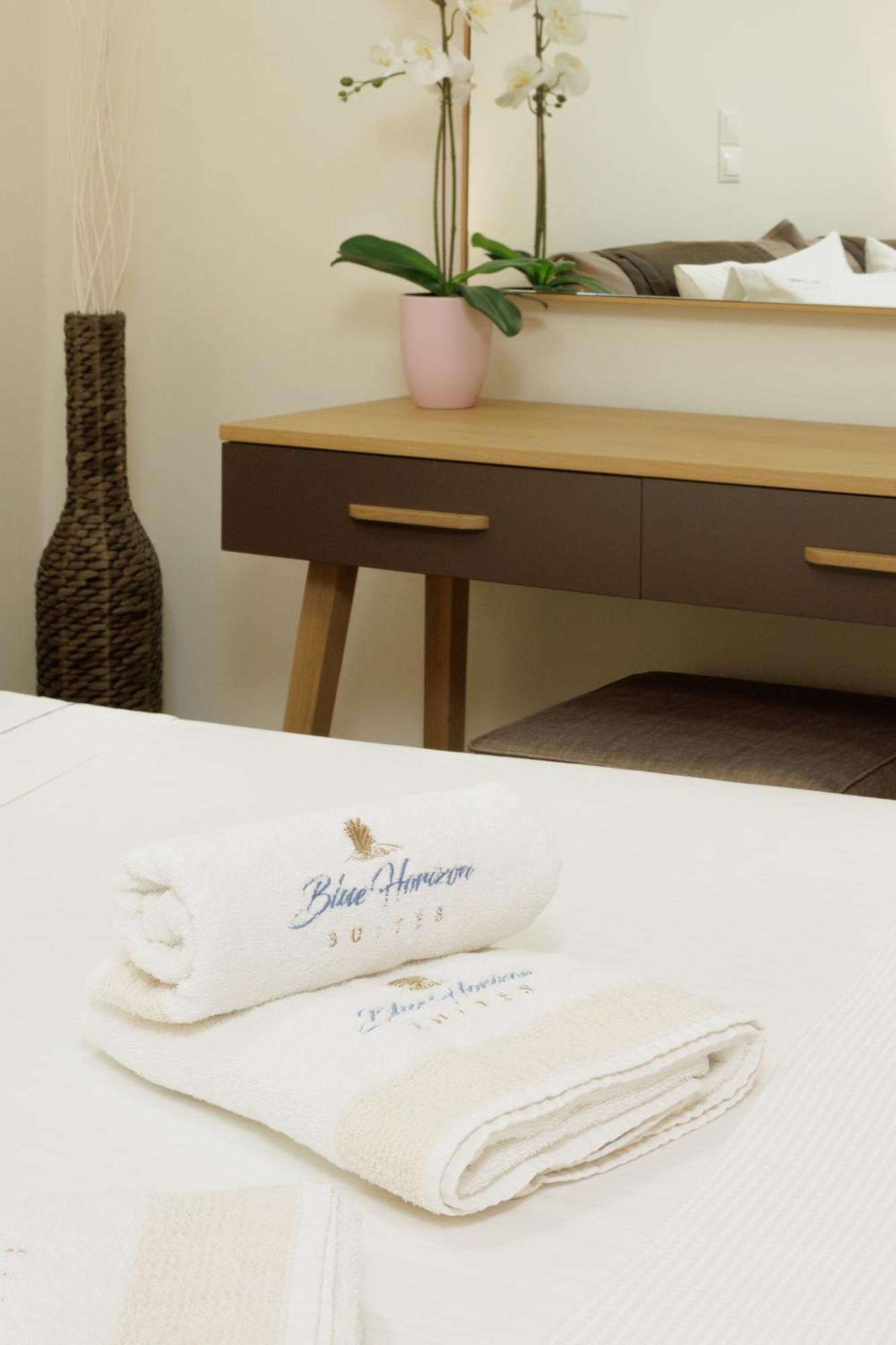 Blue Horizon Suites Parálion Ástros Kültér fotó